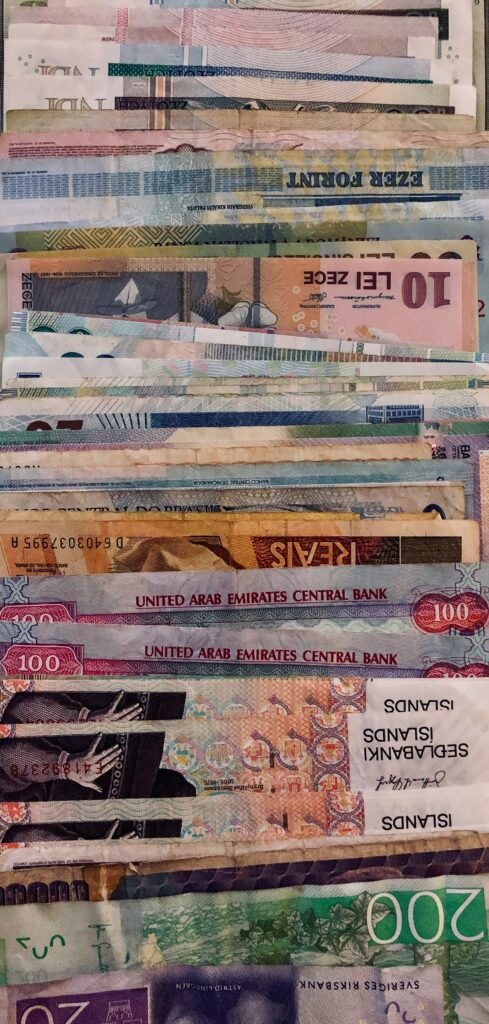 assorted denomination banknote lot